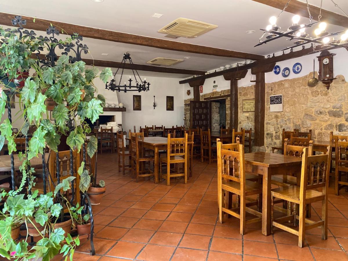 La Posada De كاستروجايرز المظهر الخارجي الصورة