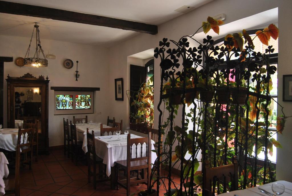 La Posada De كاستروجايرز المظهر الخارجي الصورة